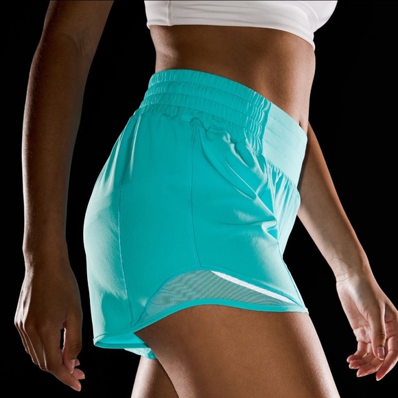 Lululemon Hotty Hot High Rise Short 4” Lined - Picture 3 of 6